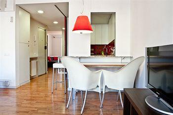 La Pedrera Apartment Barcelona Zewnętrze zdjęcie